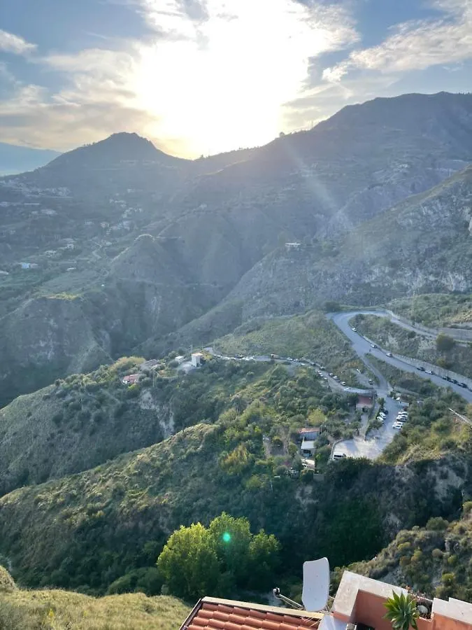 Camera Von Gloeden Taormina 0*,